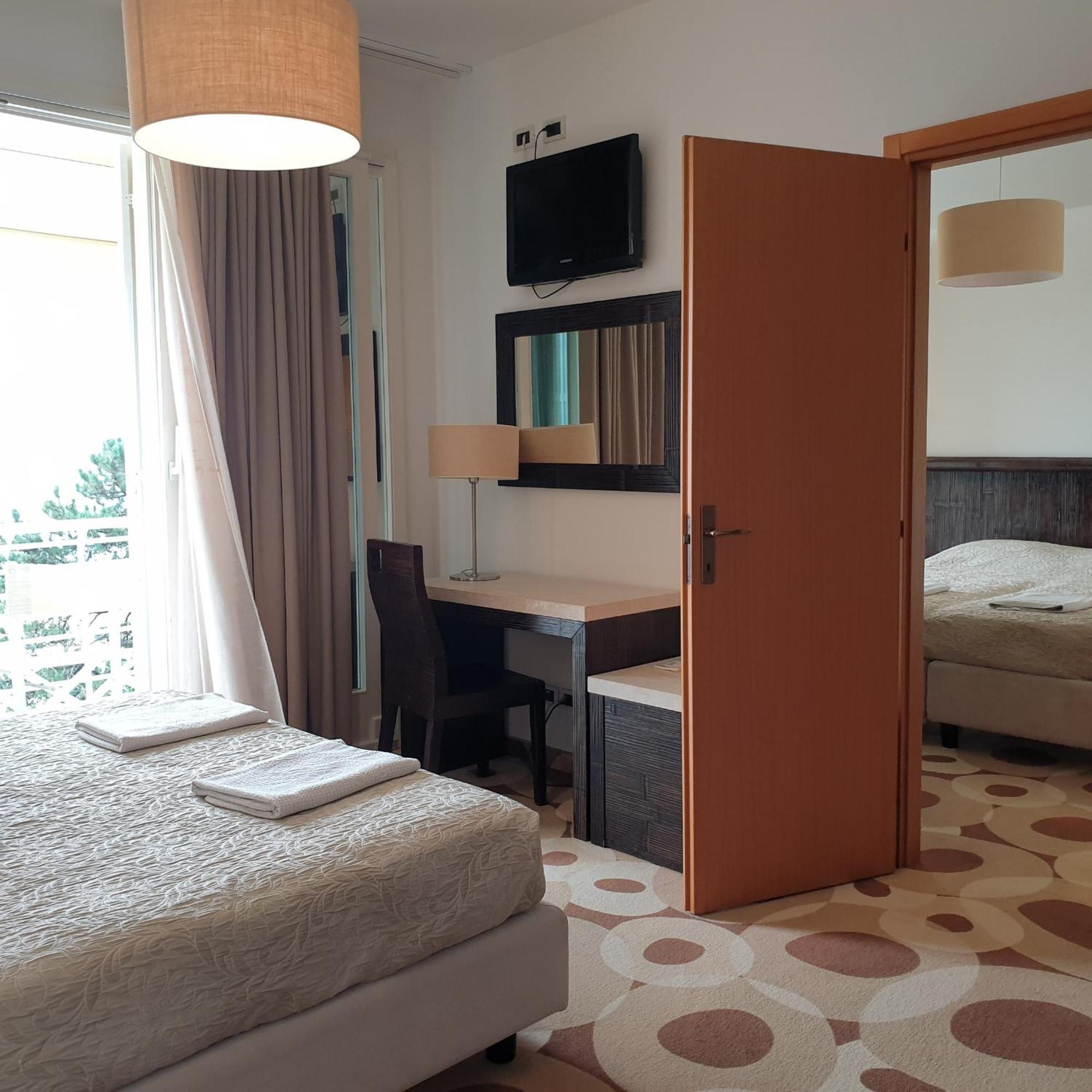 ליגננו סביאדורו Grande Albergo Marin מראה חיצוני תמונה