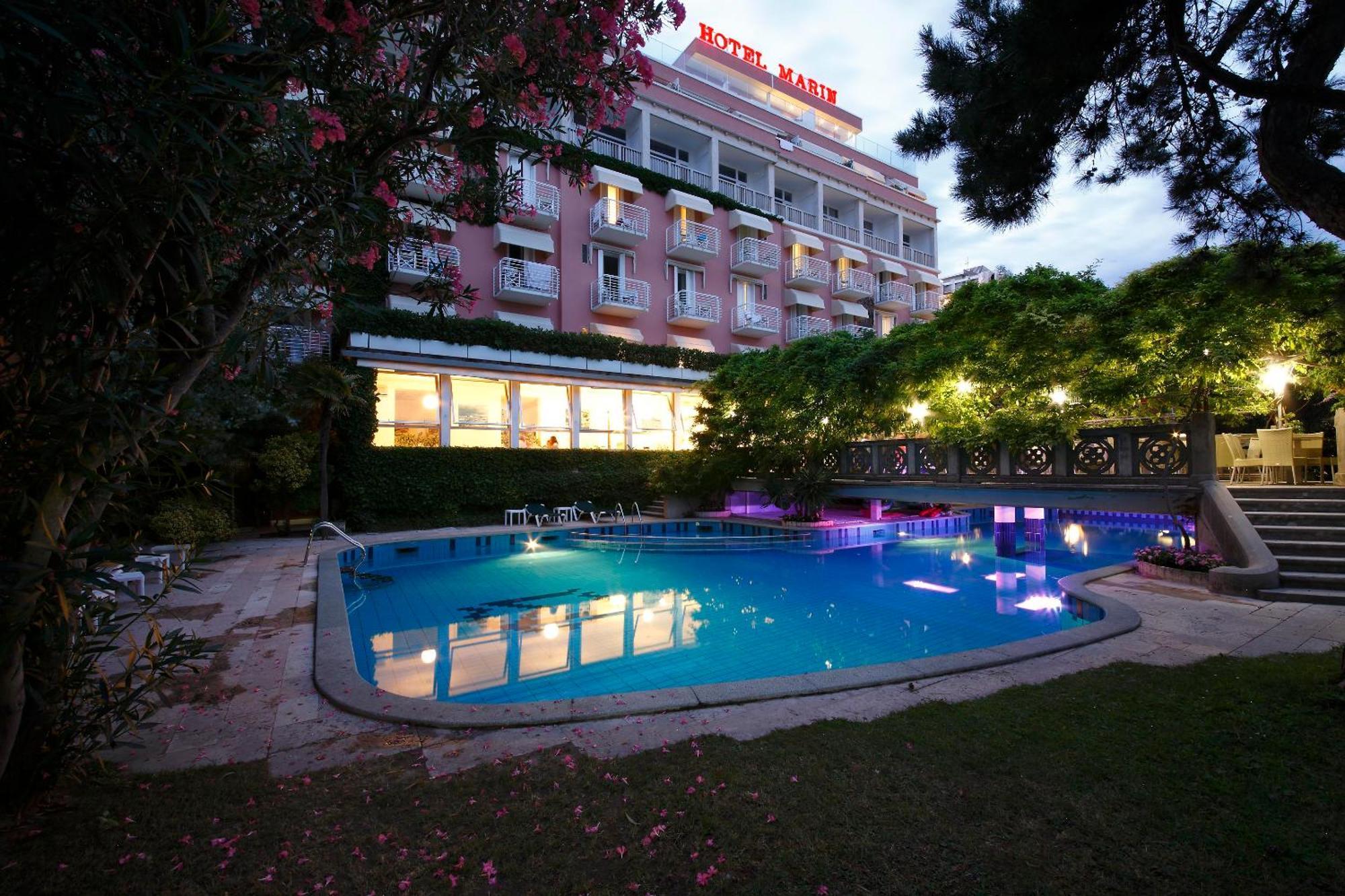 ליגננו סביאדורו Grande Albergo Marin מראה חיצוני תמונה